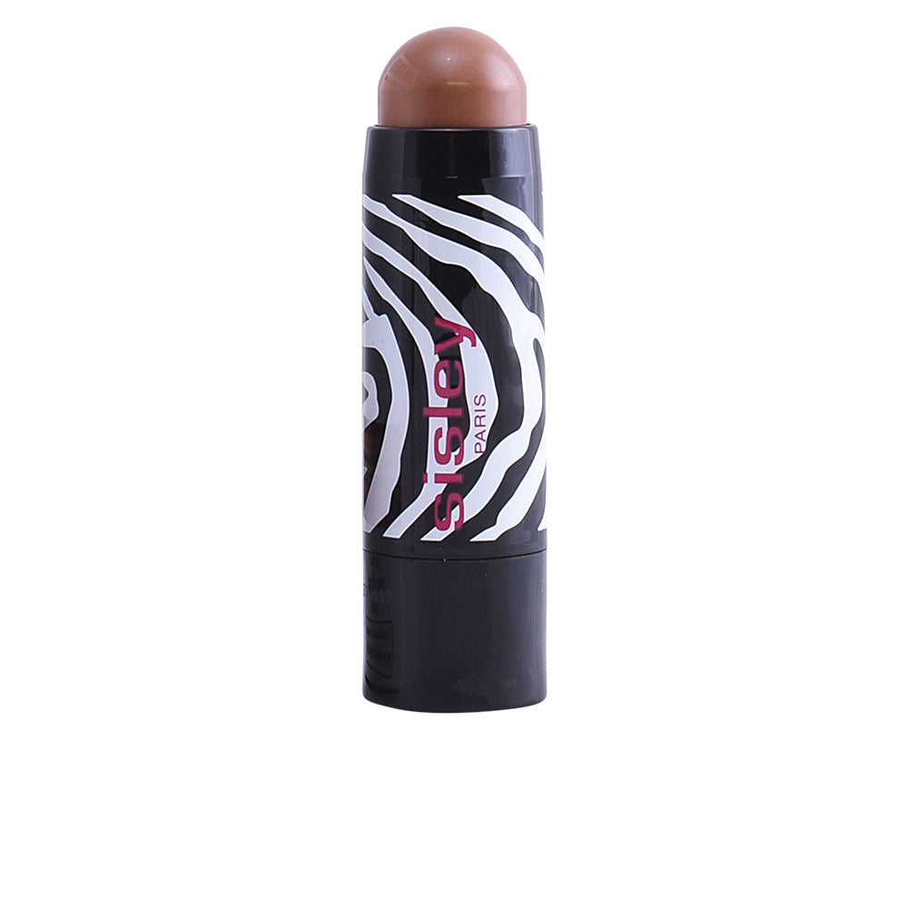 Twist-up cream-to-powder blush stick, rounded tip, 5.5 g, warm pink shade