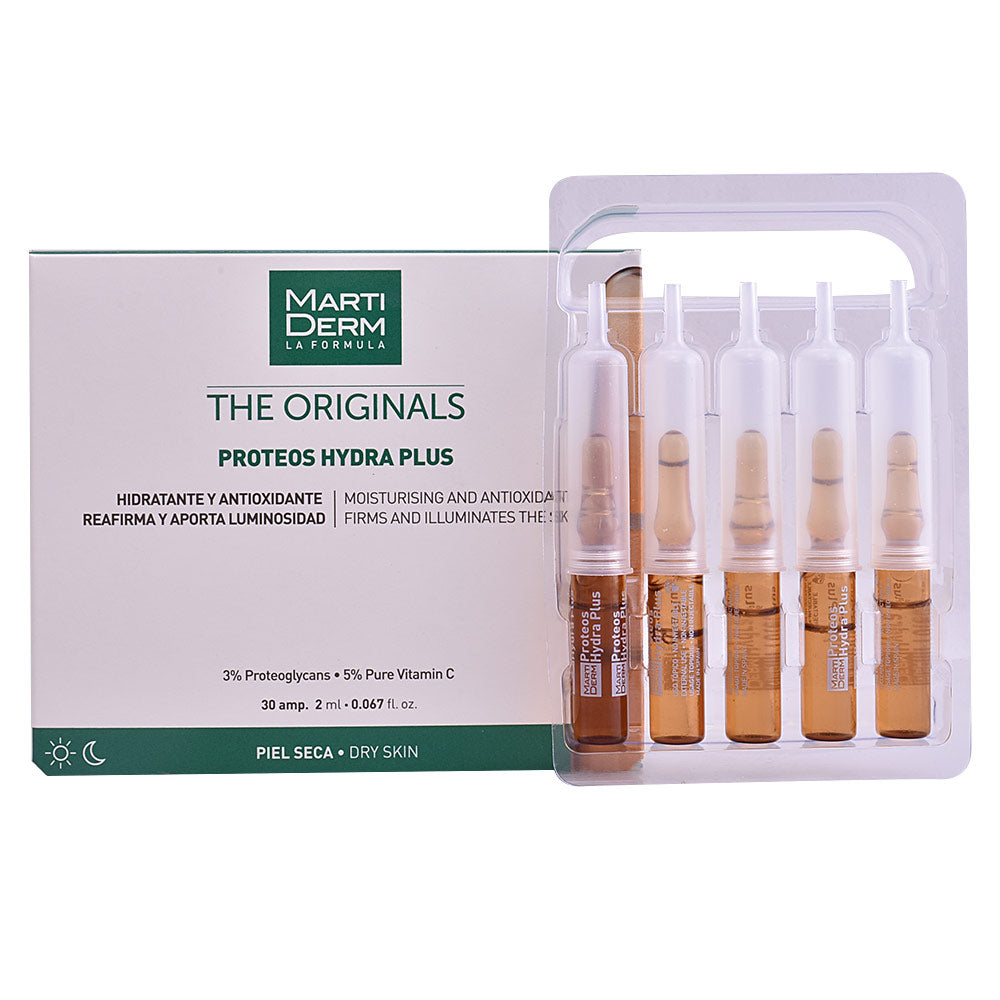 Small glass ampoule with clear serum, labelled proteoglycan and vitamin C, 2 ml
