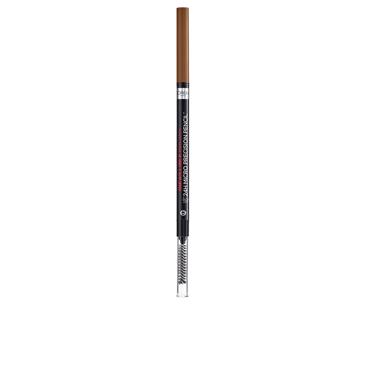 Slim auburn eyebrow pencil with extra-fine oval tip, 1 g compact pencil