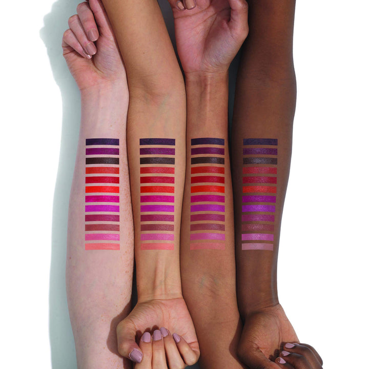 Matte click lipstick stick with teardrop tip, 1.16 g, vegan