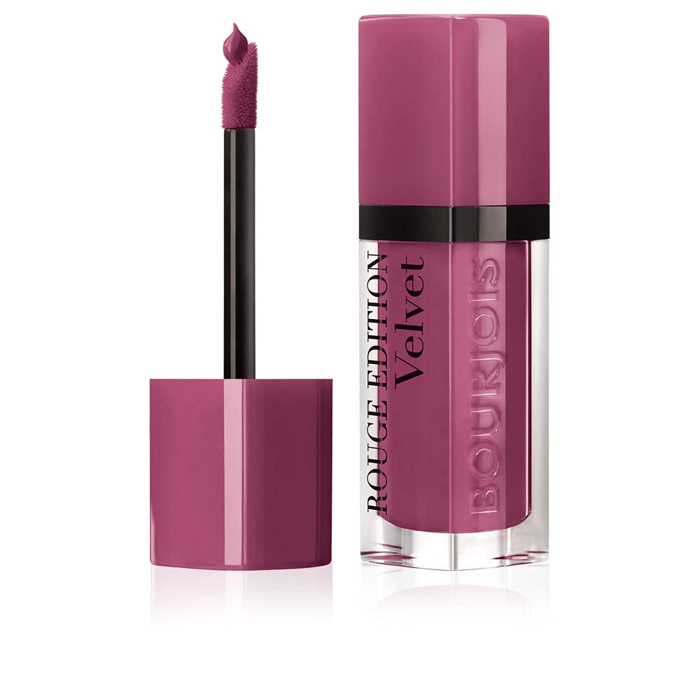 Velvet liquid lipstick in mauve with foam applicator, 28 g packaging