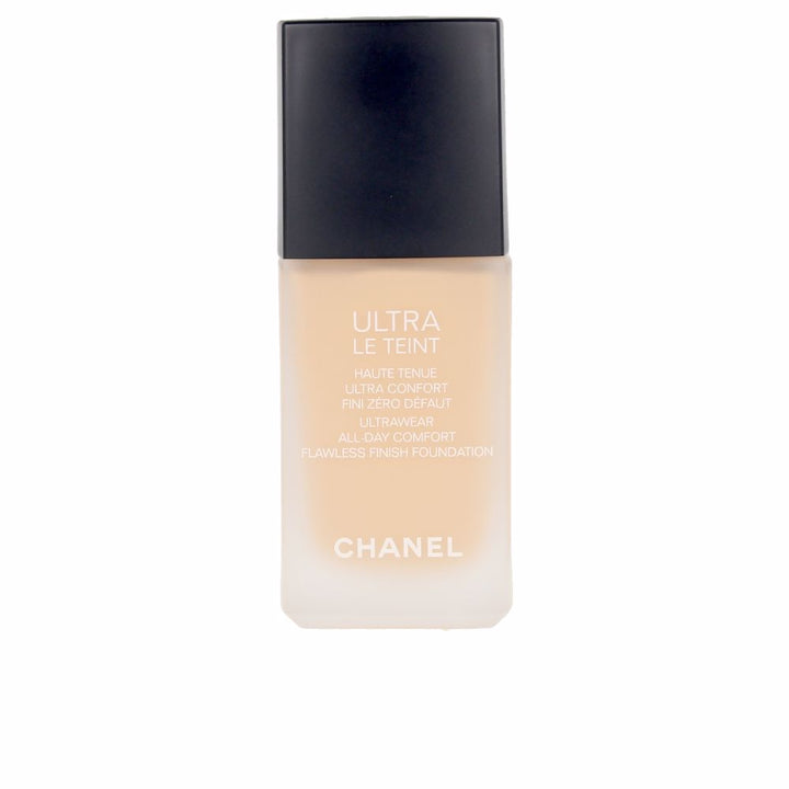 30 ml bottle of lightweight, sweat‑resistant liquid foundation in shade BD31