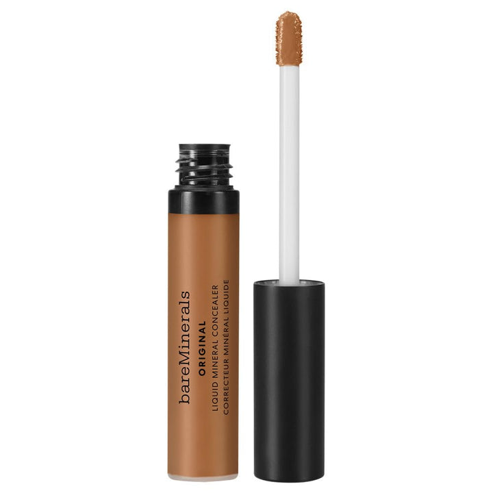 Tube of liquid mineral concealer, 6 ml, medium deep shade, hydrating luminous finish