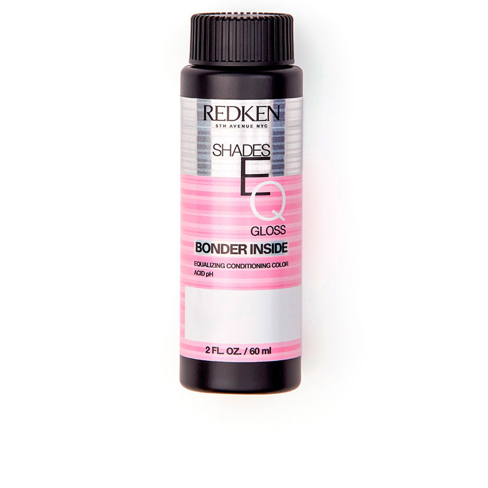 Three 60 ml sachets of ammonia-free semi-permanent hair colour for Women, acid pH