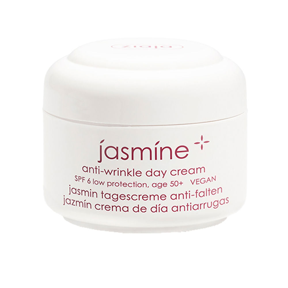 50 ml jar of pale cream with SPF6, pack for mature Women skin