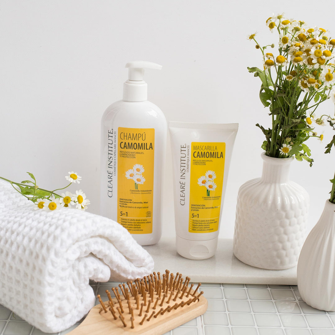 400 ml ECO chamomile shampoo bottle, natural extracts, Unisex hair brightening