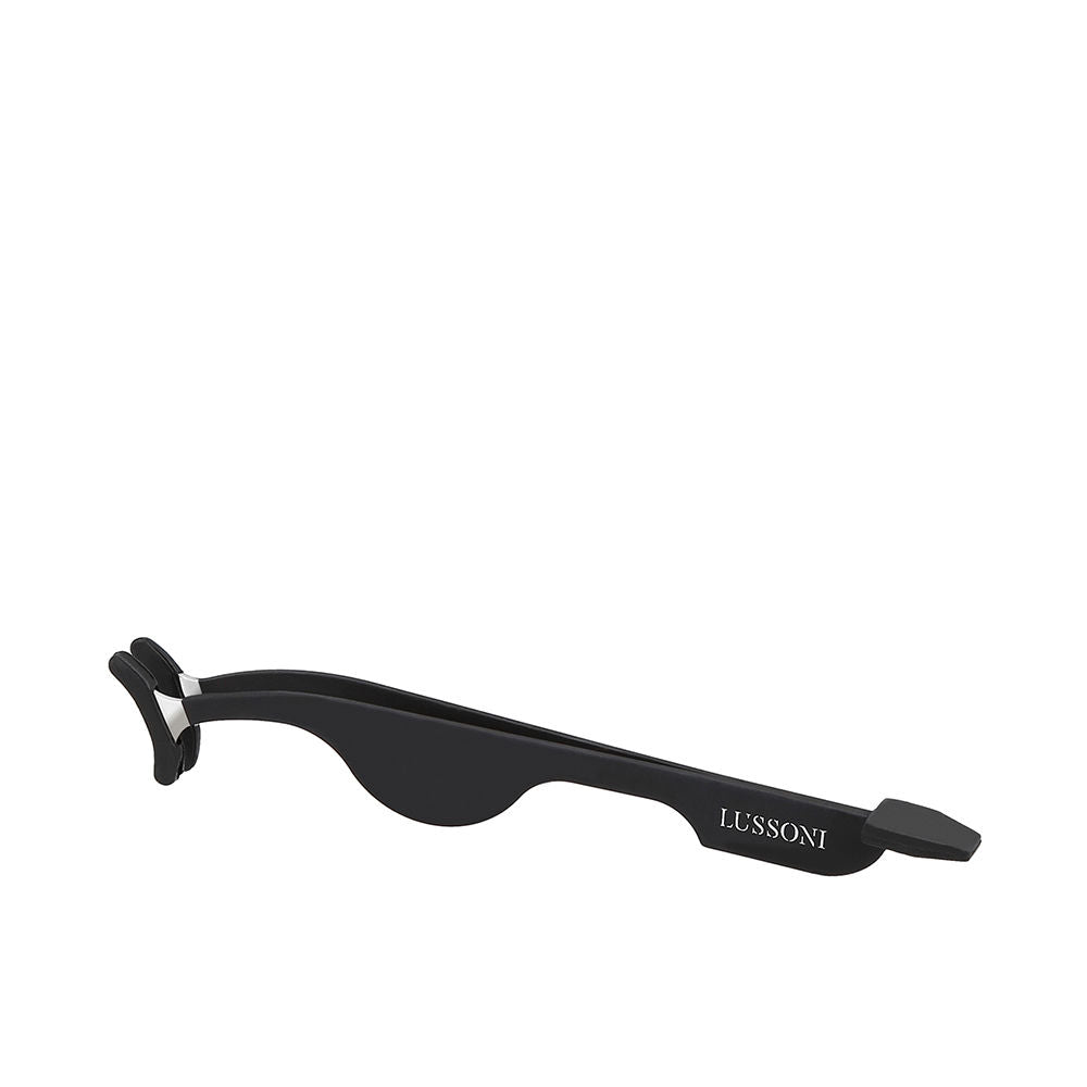Stainless steel lash applicator with rubber grip and tip, 11.7 cm long