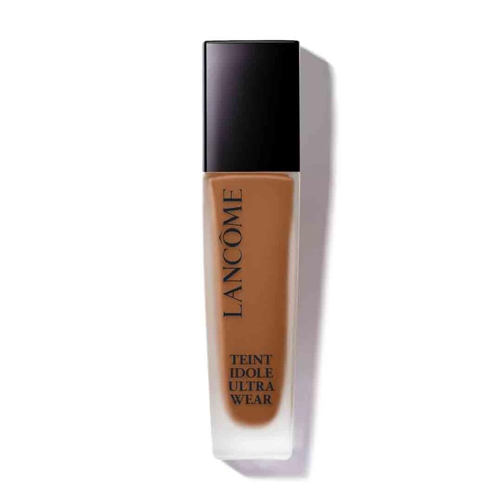 30 ml bottle of full‑coverage long‑wear liquid foundation, matte finish, SPF 15