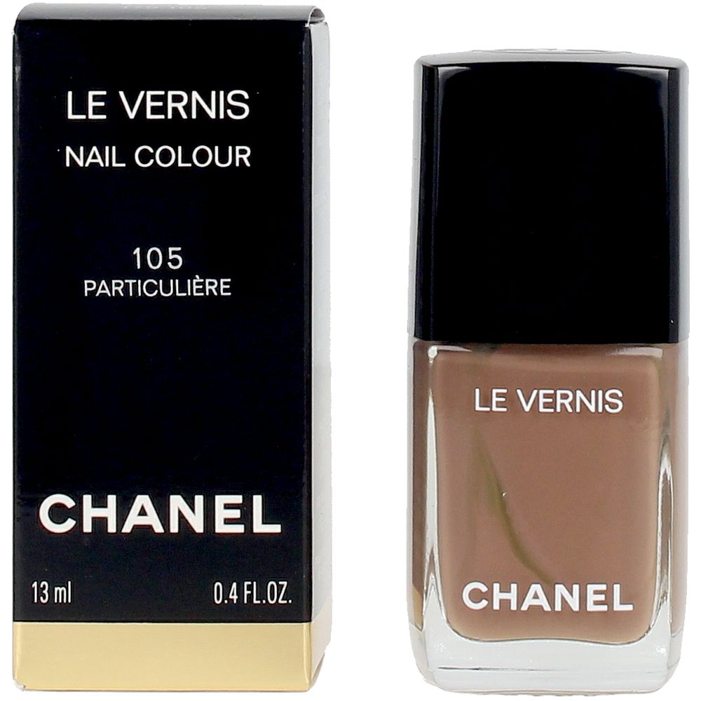 13 ml cream nail lacquer in deep red with wide brush, glossy finish
