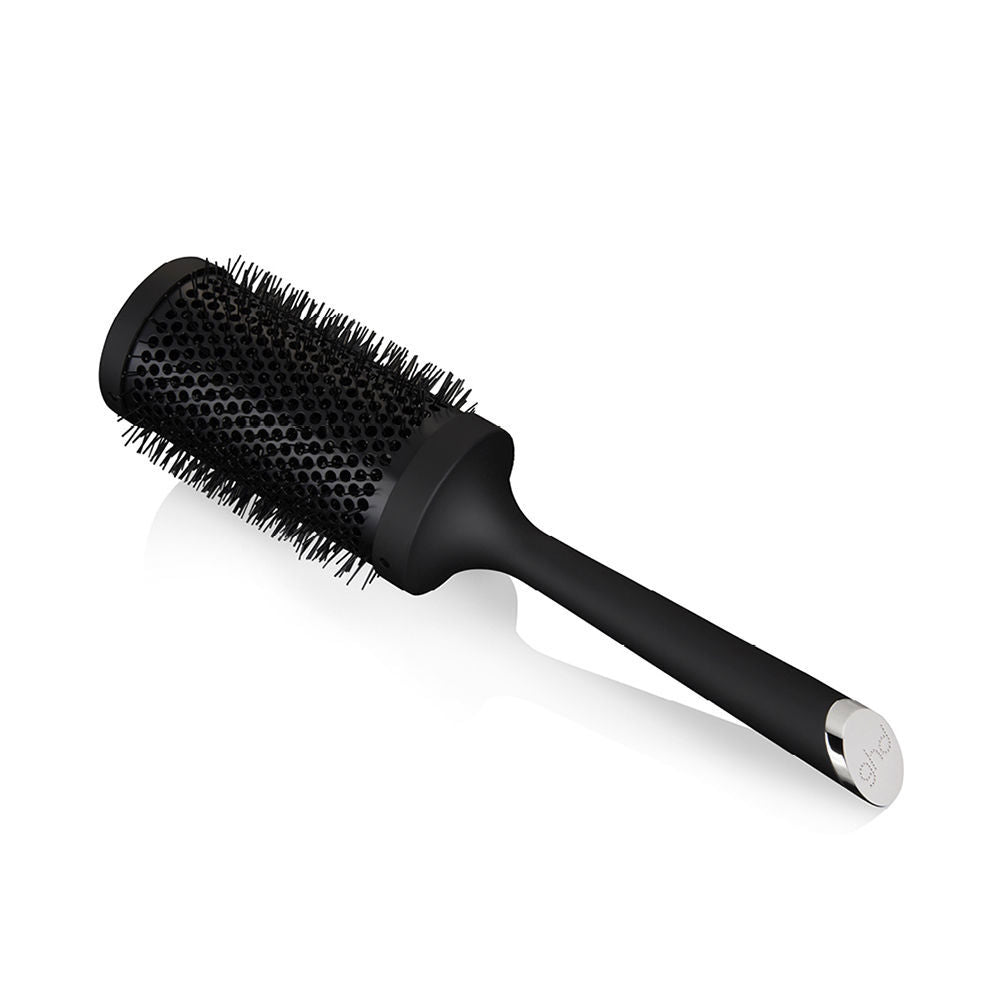 Round ceramic vent brush with 55 mm barrel and ergonomic handle, suited to long hair