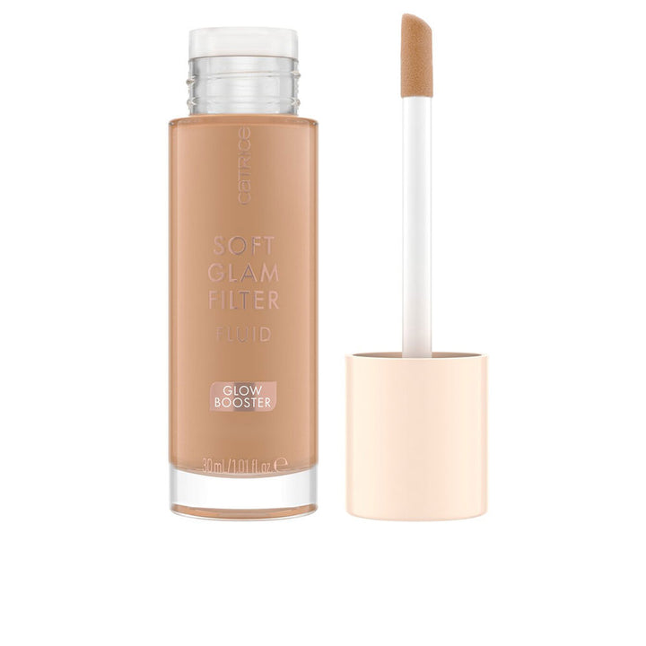 30 ml bottle of sheer illuminating fluid with warm champagne tint, 030 Medium
