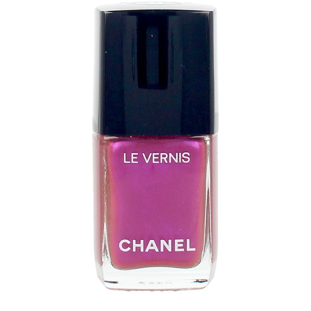 13 ml cream nail lacquer bottle labelled 191 Charmer, high‑gloss red shade