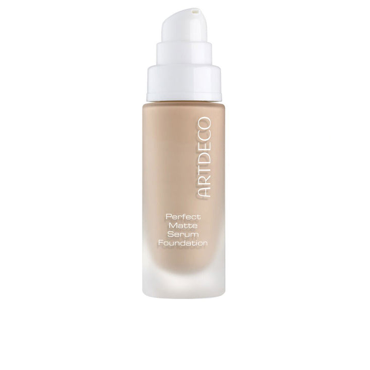 20 ml glass bottle of liquid foundation in shade 70 Soft Velvet, pump dispenser