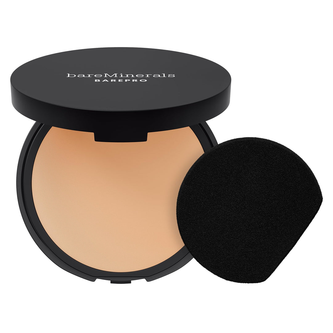 Compact pressed powder foundation in neutral shade, matte finish, 8 g