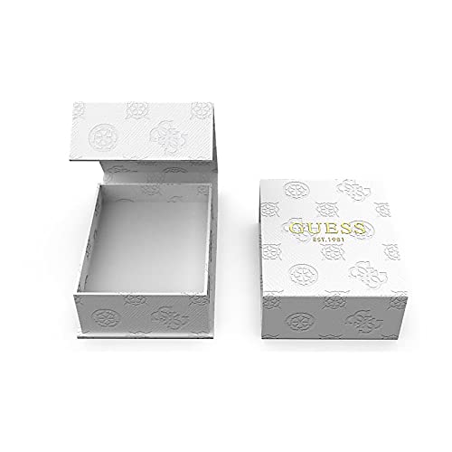 Silver chain charm bracelet for Women with heart-shaped charm and lobster clasp on white background