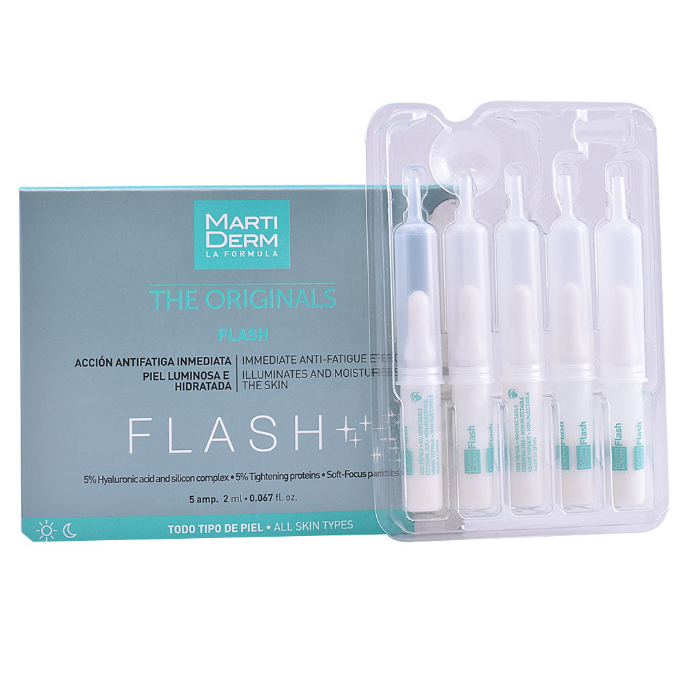Small 2 ml clear ampoule with lightweight hydrating serum, Unisex treatment