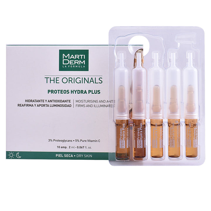 Small glass ampoule with clear serum, labelled proteoglycan and vitamin C, 2 ml