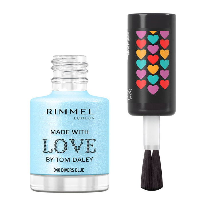 8 ml bottle of quick‑dry, high‑gloss nail polish in vibrant coral shade