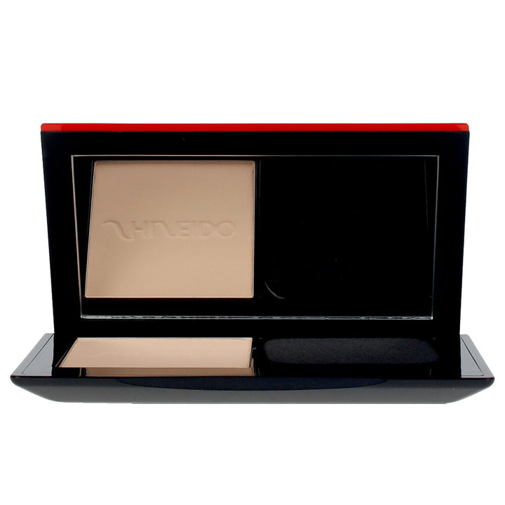 Compact cream-to-powder foundation shade 340 in sleek refillable compact